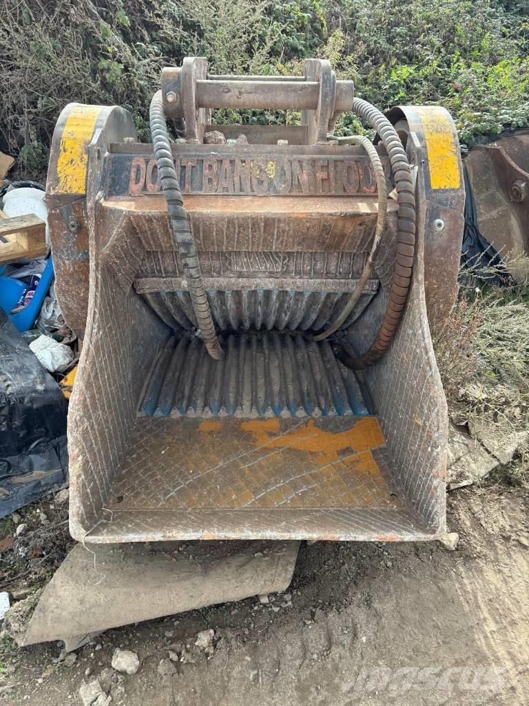 MB Crusher BF 80.3 破碎机