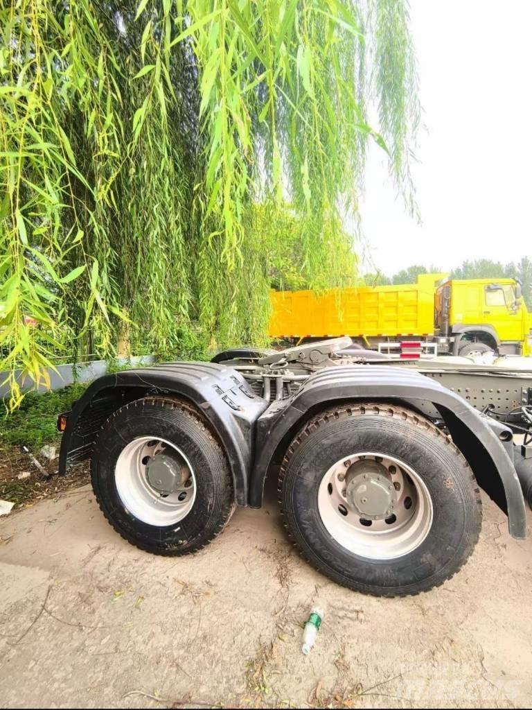 Howo 380 6x4 牵引车
