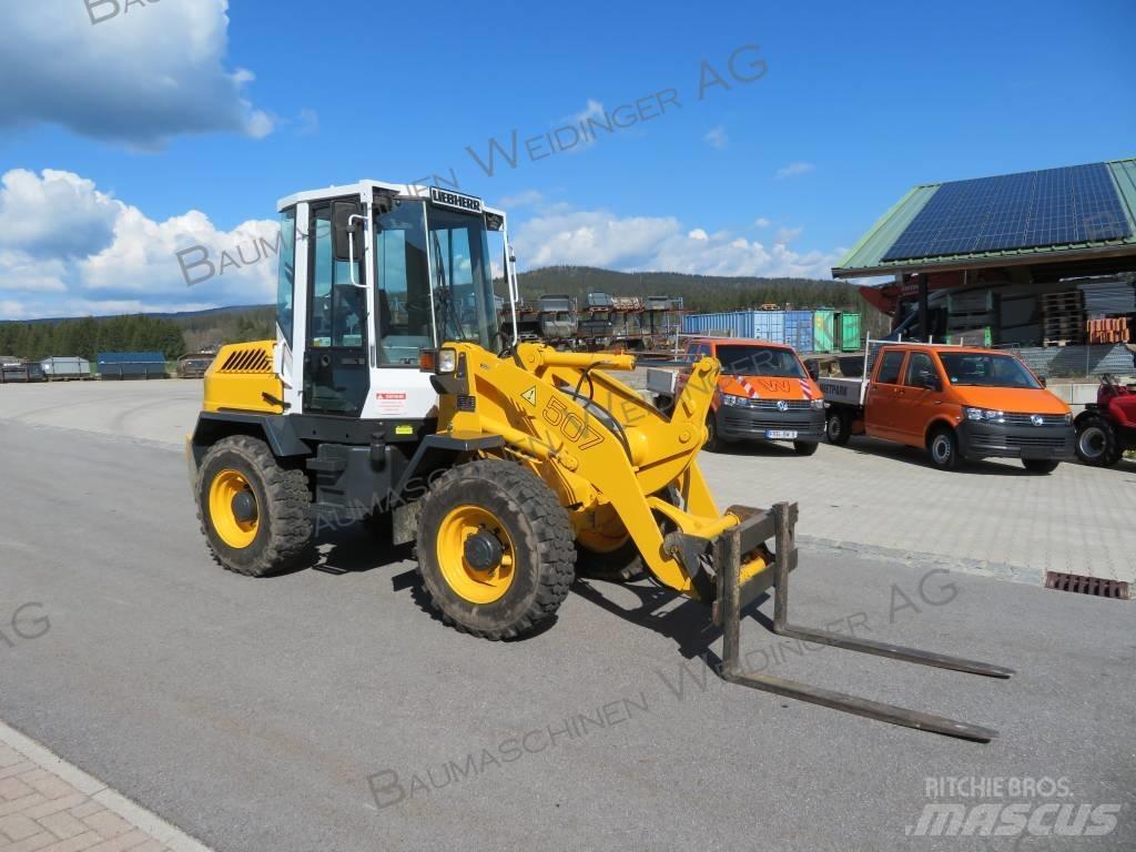 Liebherr L 507 轮式装载机