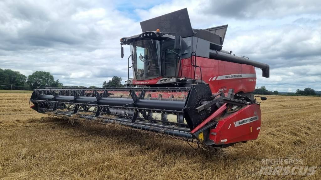 Massey Ferguson 9380 联合收割机