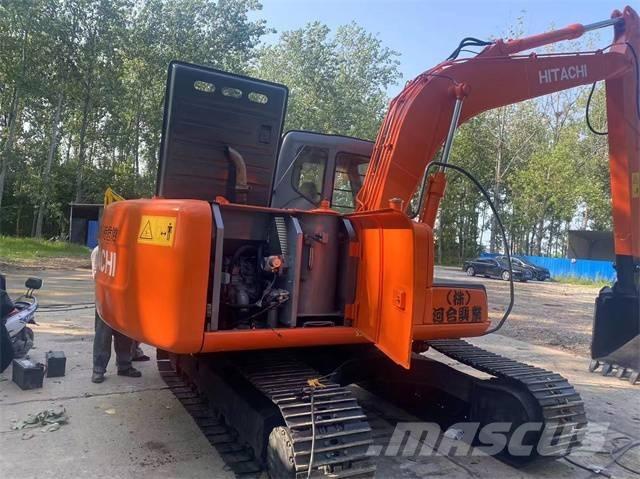 Hitachi EX120 履带挖掘机