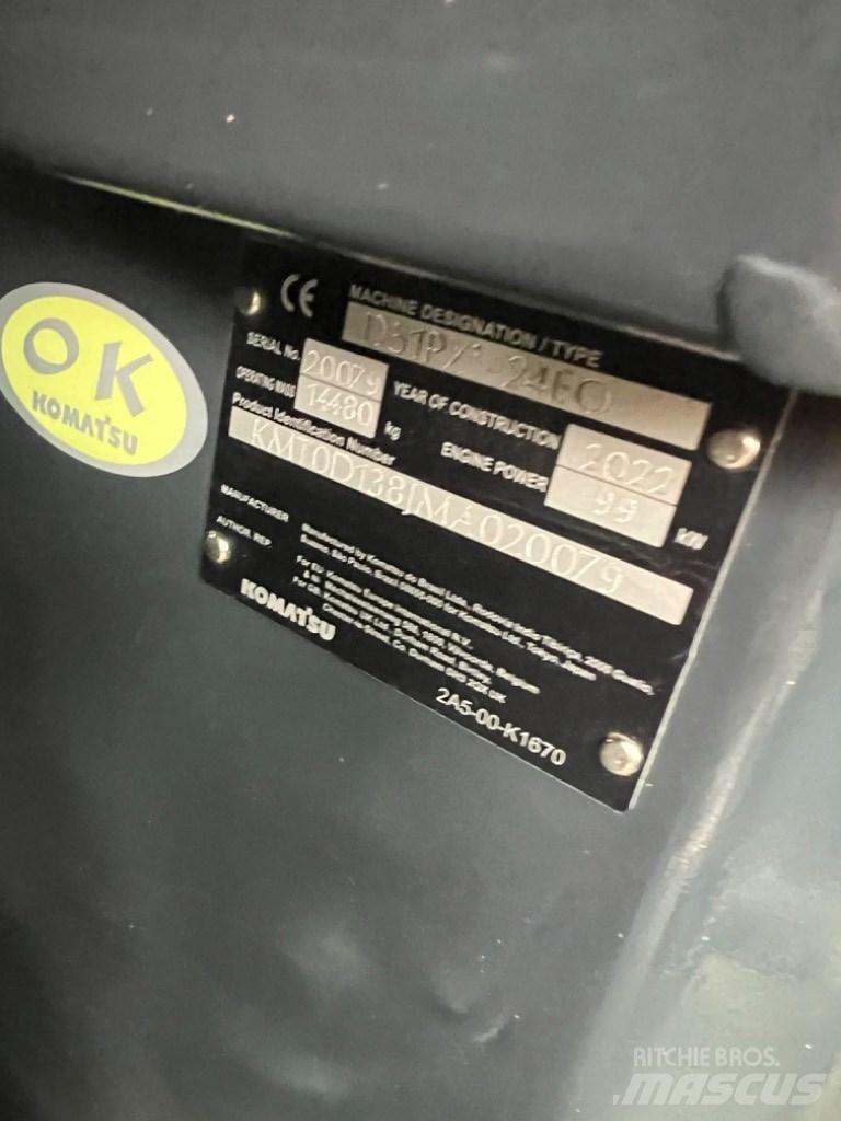 Komatsu D51PXI-24EO 履带式推土机