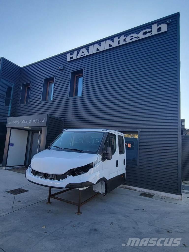 Iveco DAILY E6 驾驶室与内部
