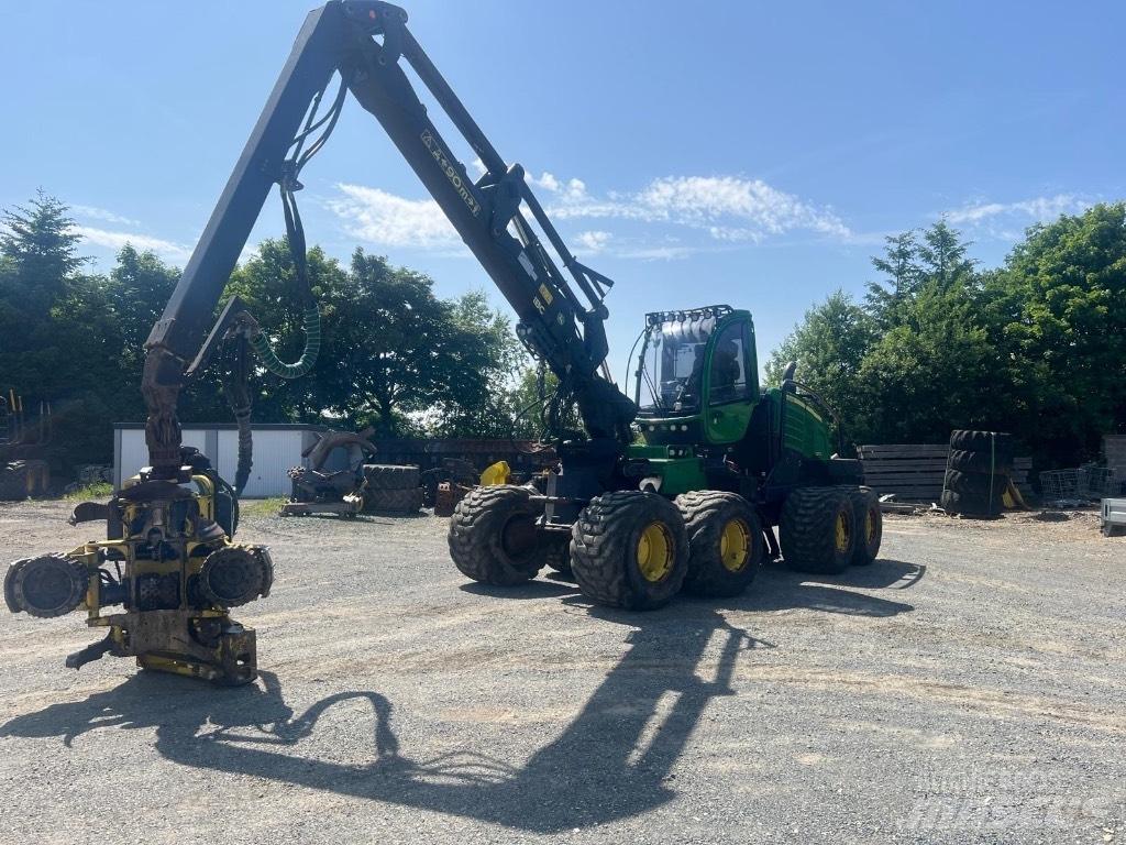 John Deere 1270 G 收割机