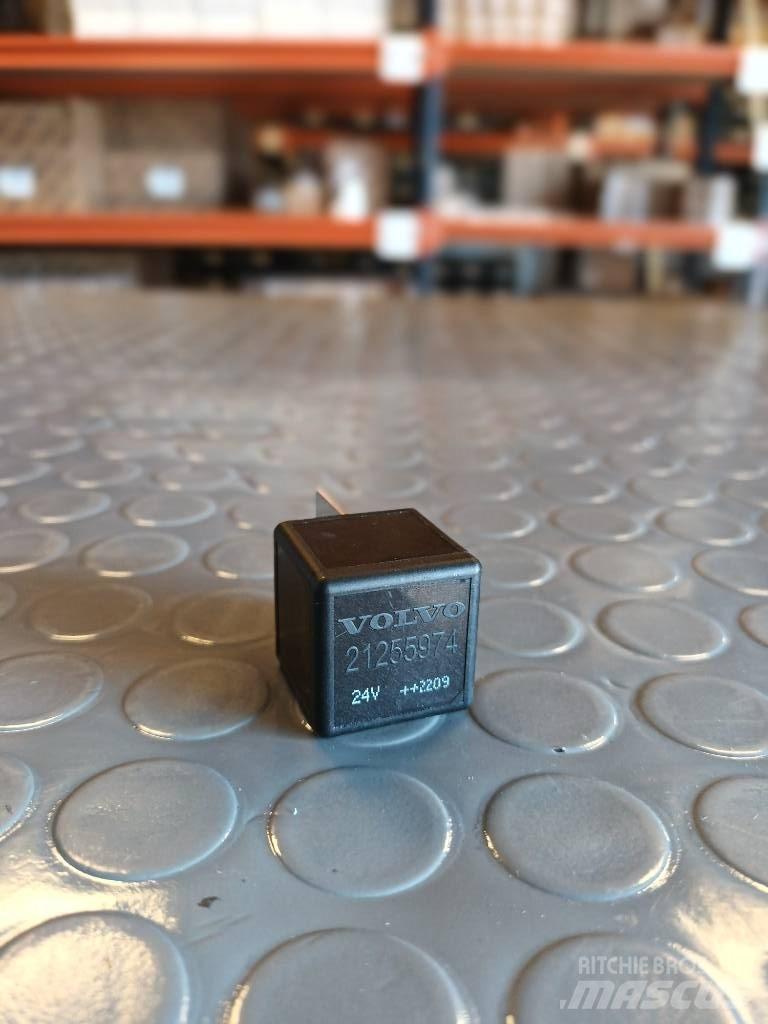 Volvo RELAY 21255974 运输工具-其他