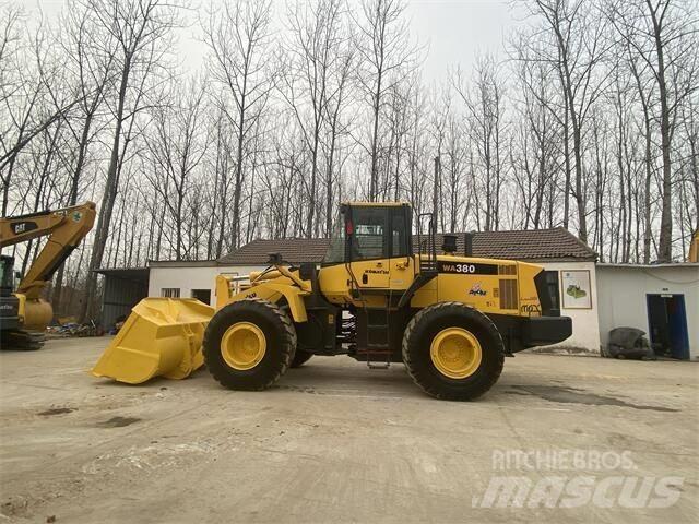 Komatsu WA380-6 反铲装载机