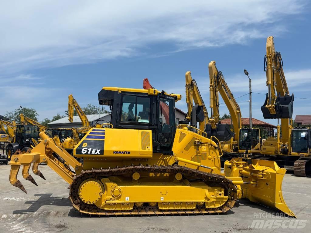 Komatsu D61EX-24E0 履带式推土机