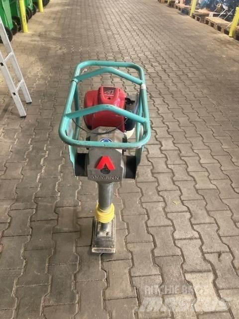 Ammann ATR30 平板夯