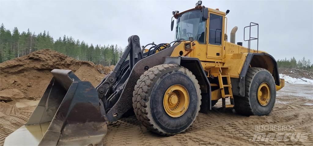 Volvo L220E 轮式装载机