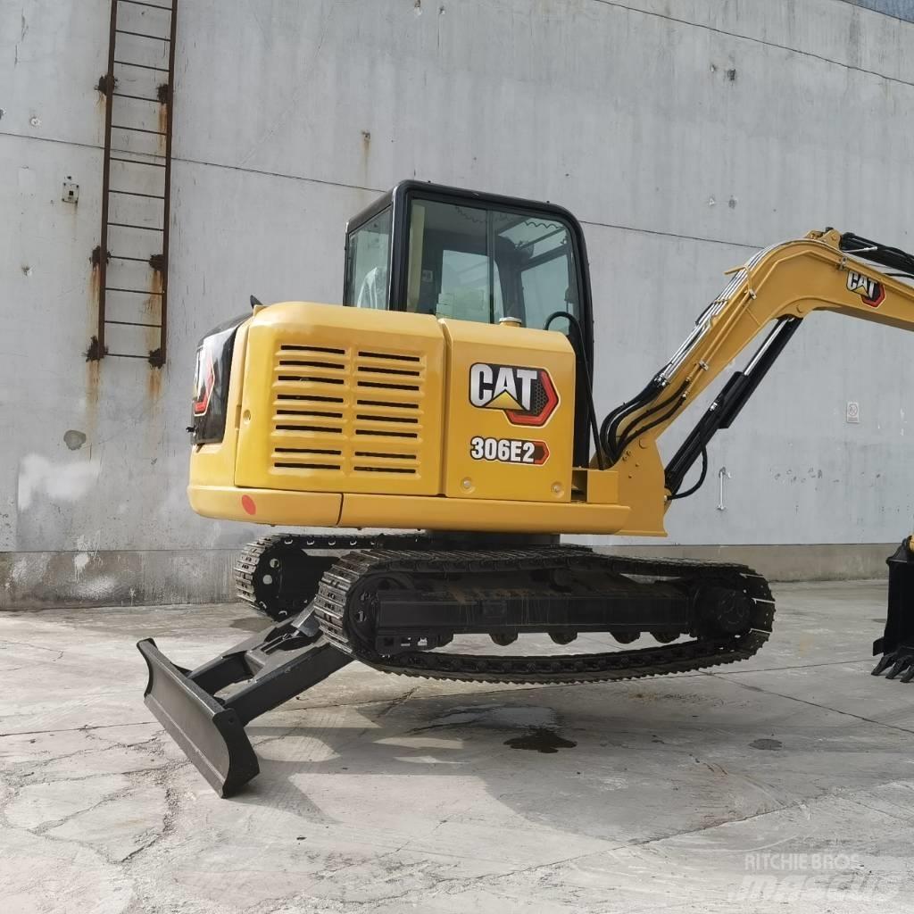 CAT 306E2 履带挖掘机