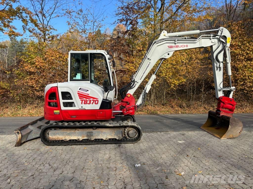 Takeuchi TB 370 小型挖掘机