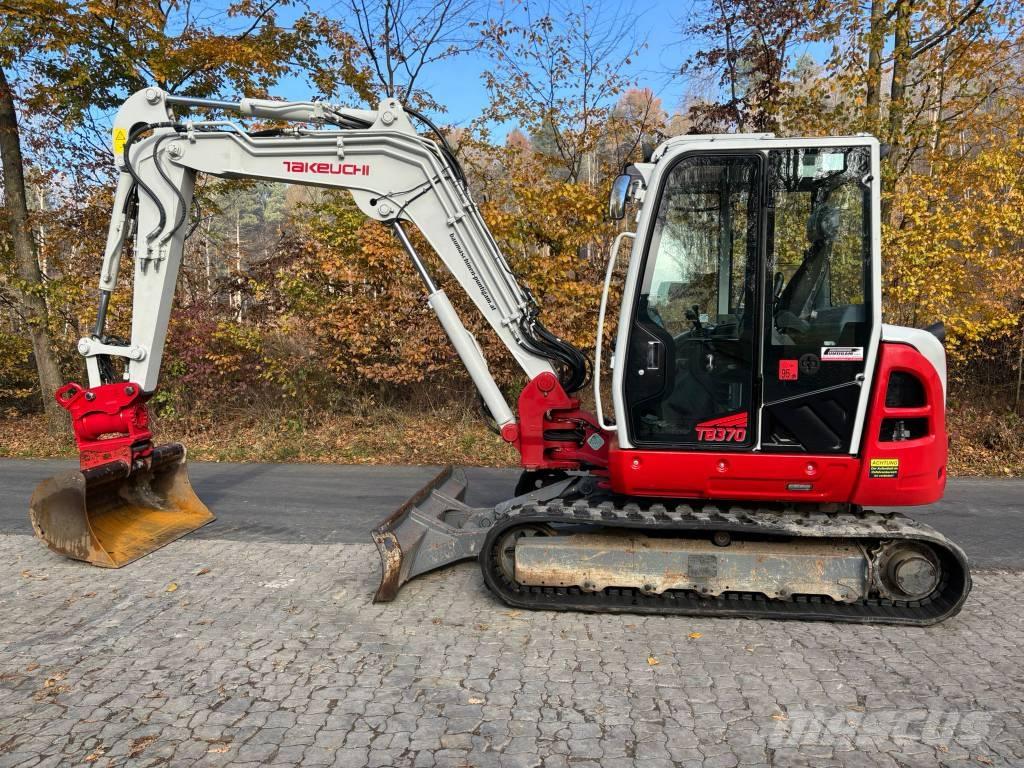 Takeuchi TB 370 小型挖掘机