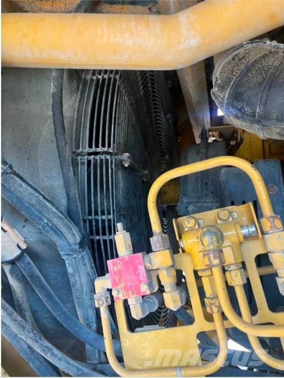 CAT 773 D 刚性自卸车