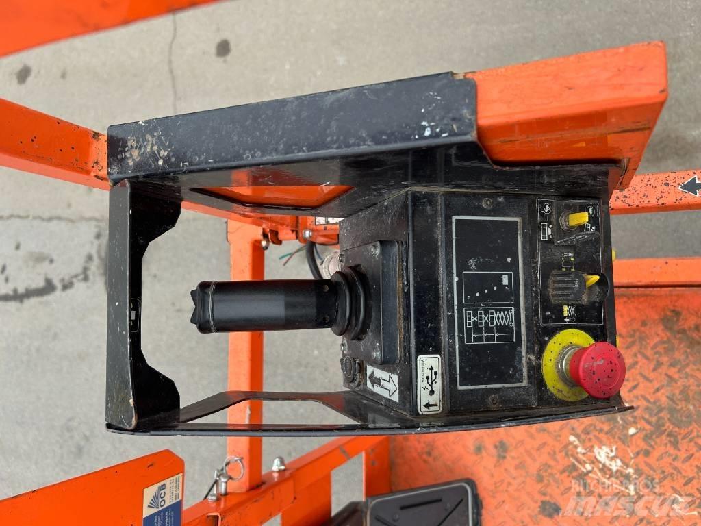 JLG 3246 ES 剪叉式升降机