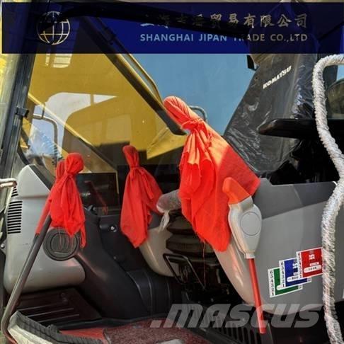 Komatsu PC 210 履带挖掘机