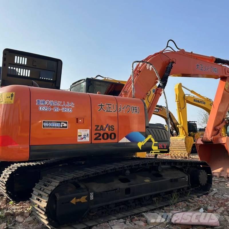 Hitachi ZX 200-3 履带挖掘机