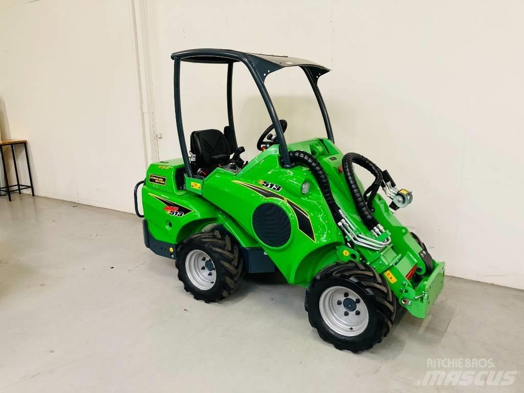 Avant E 513 小型装载机