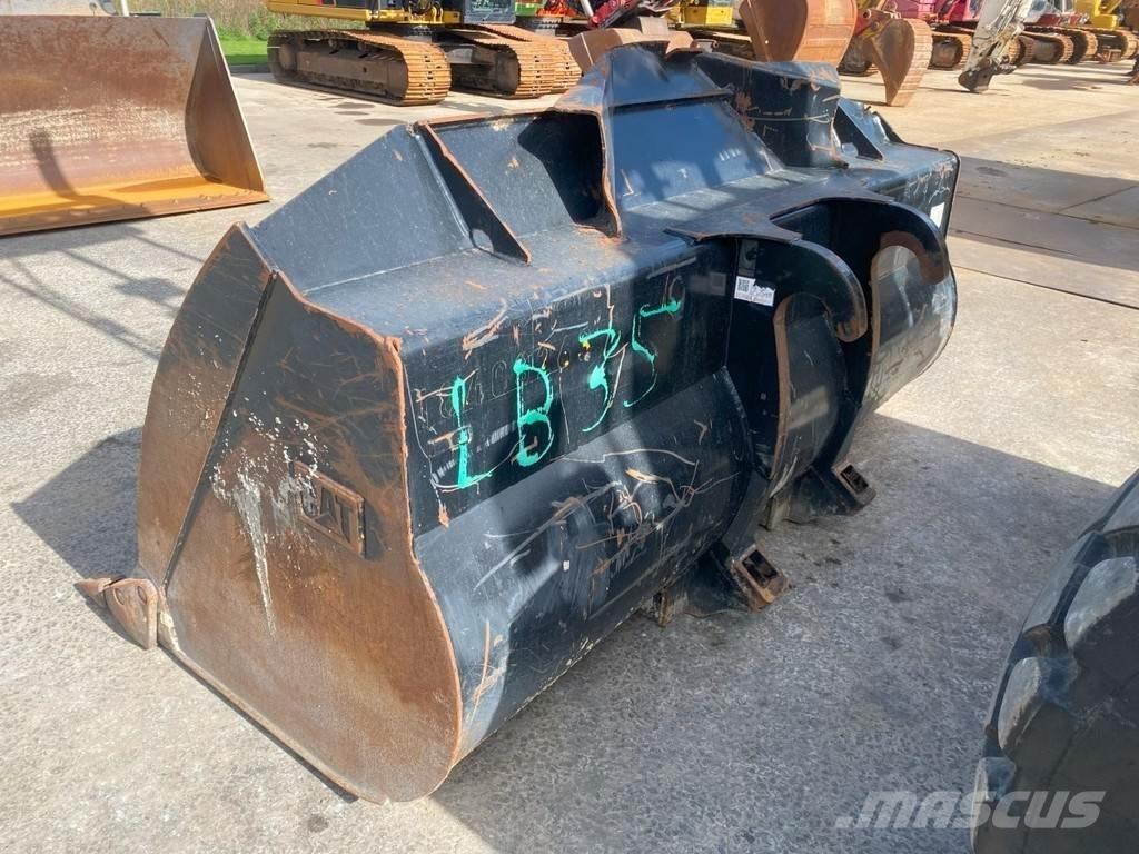 CAT 938M NVT 轮式装载机