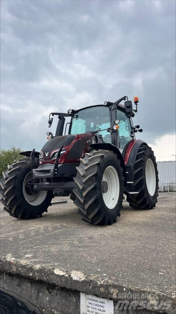 Valtra G 135 A 拖拉机/农用车