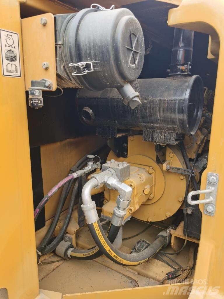 CAT 307 E 履带挖掘机