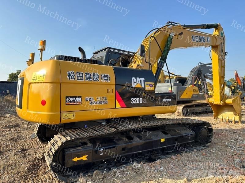 CAT 320D2 履带挖掘机
