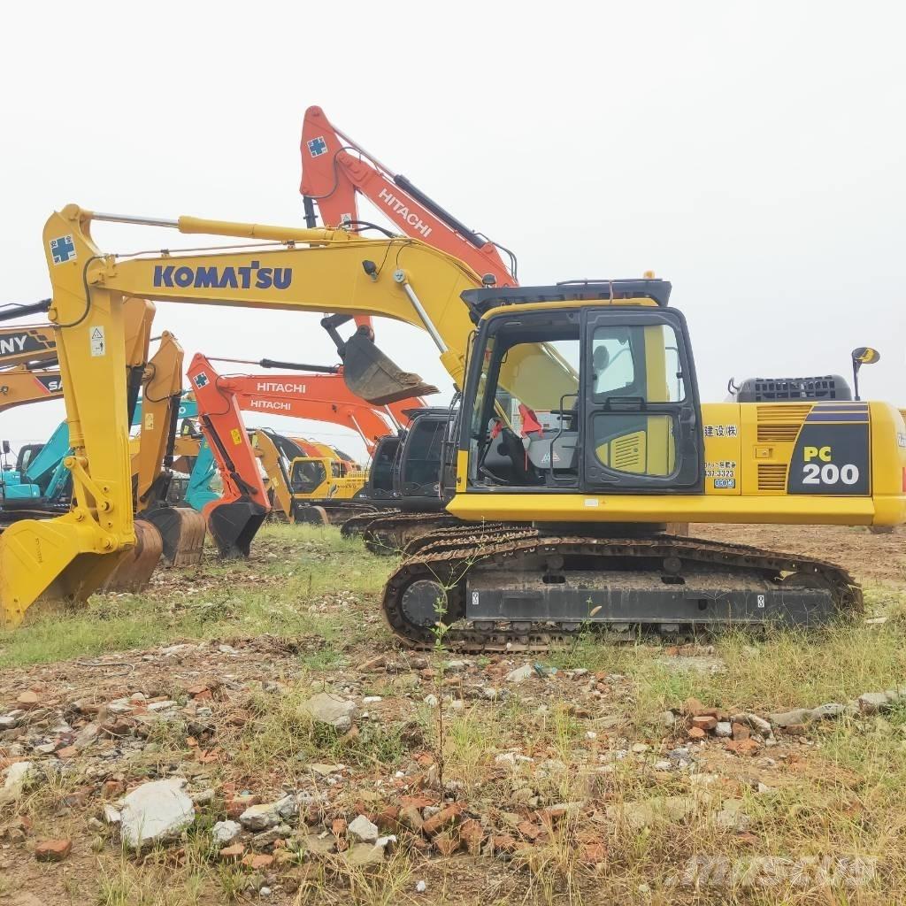 Komatsu PC200-8 履带挖掘机