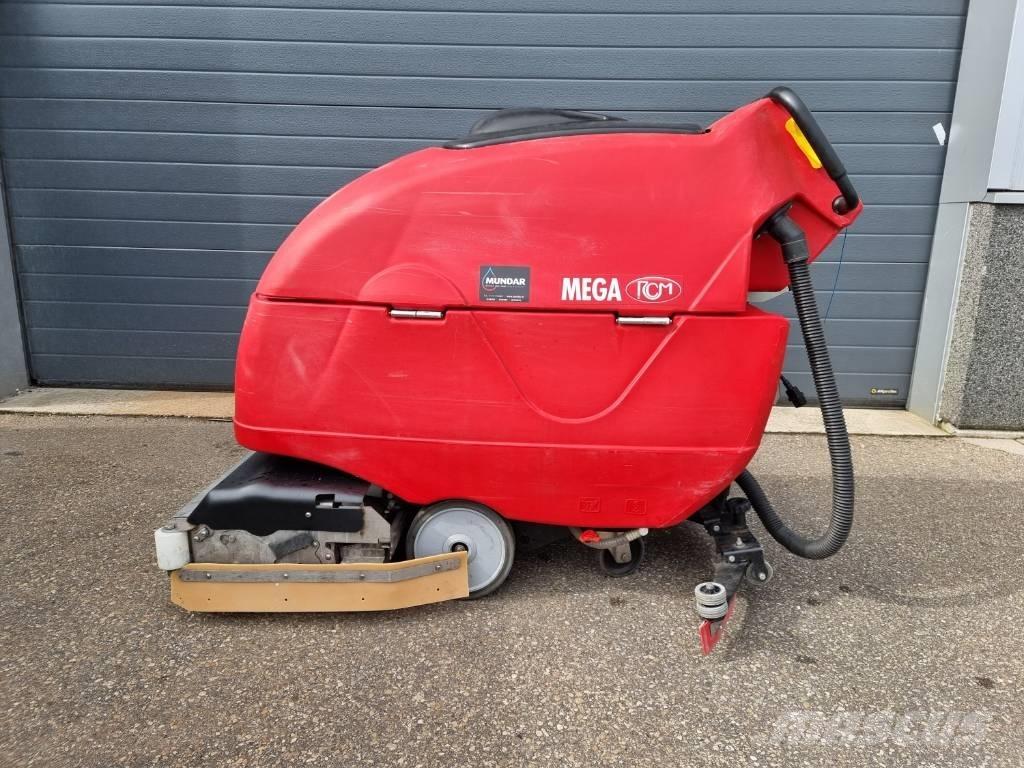 RCM Mega 702R 扫地机