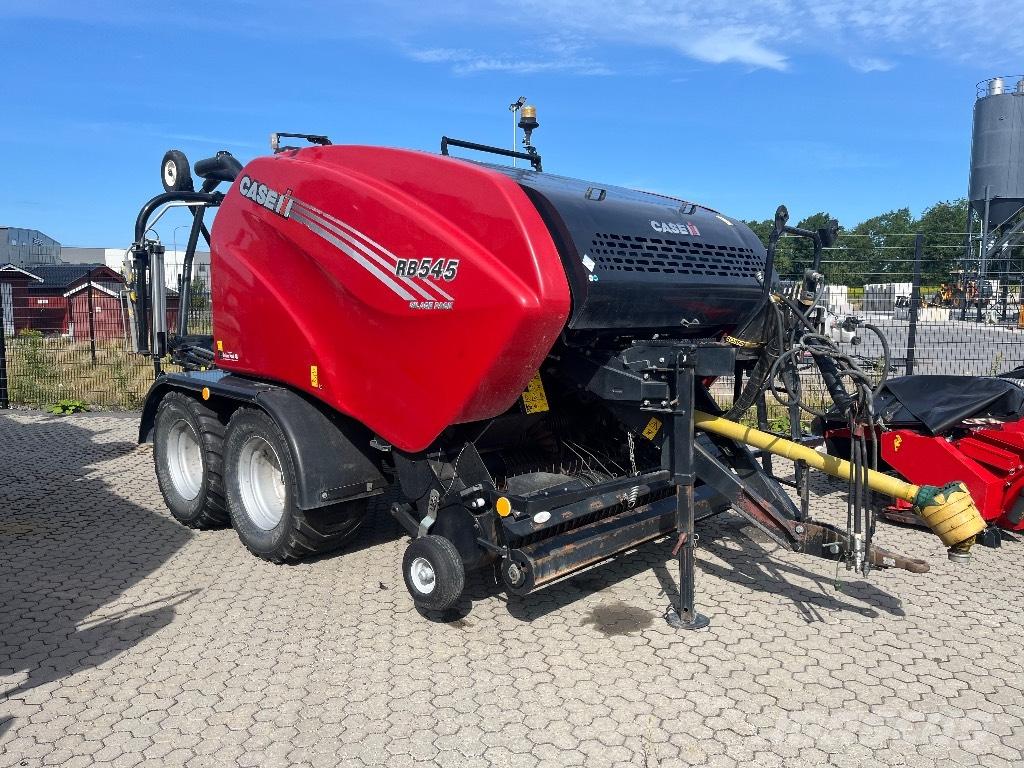 Case IH RB 545 圆捆打捆机
