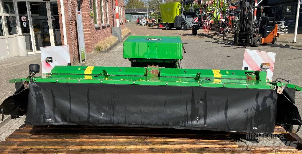 John Deere CC 228 A 割草机