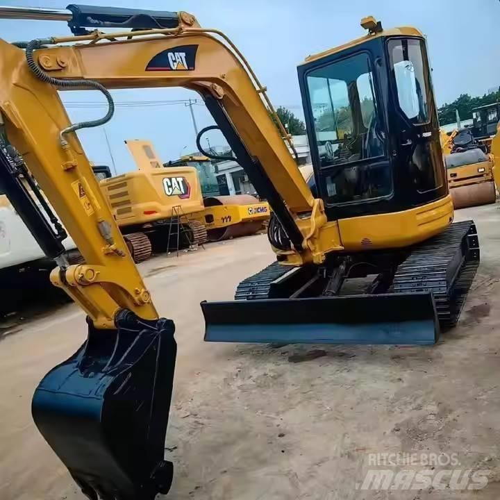 CAT CAT304CR 履带挖掘机