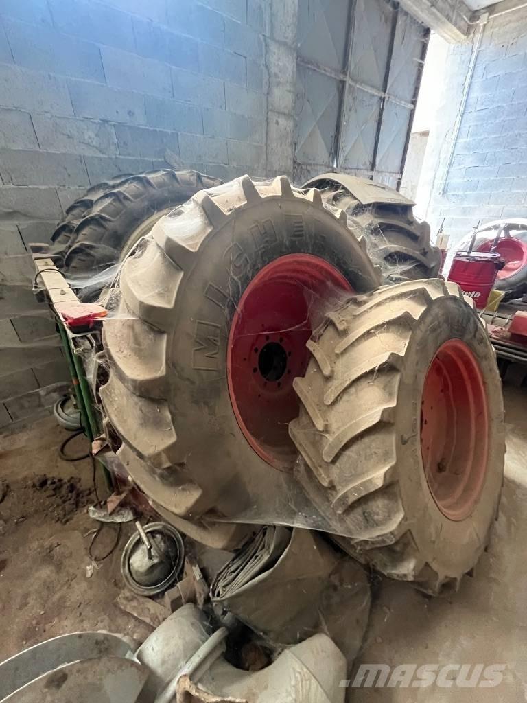 Fendt Farmer 312 拖拉机/农用车