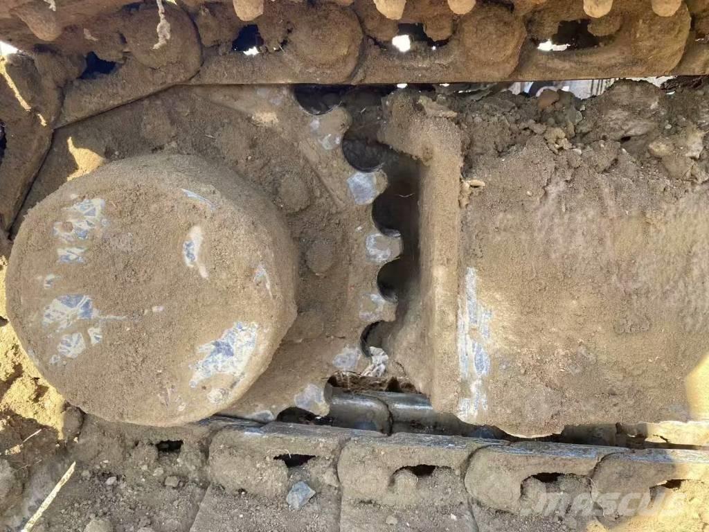 CAT 305.5e2 小型挖掘机