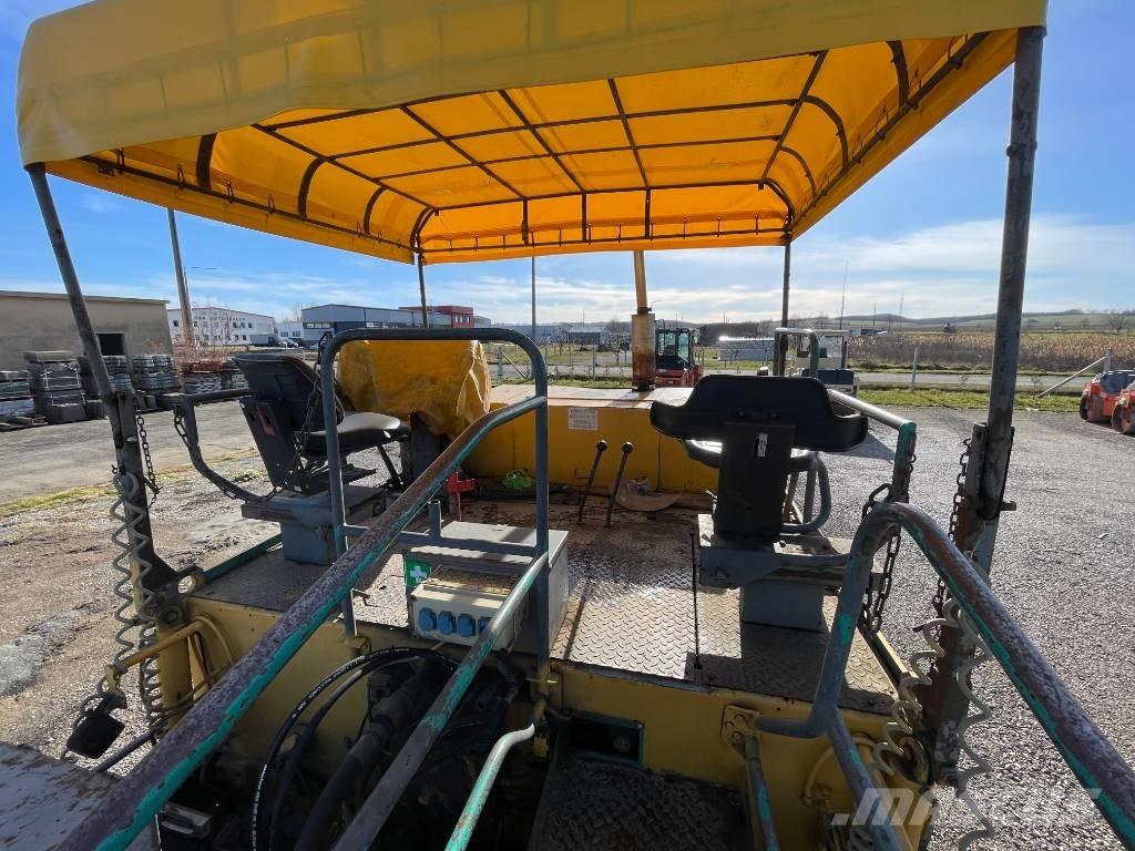 Vögele 1800 沥青摊铺机