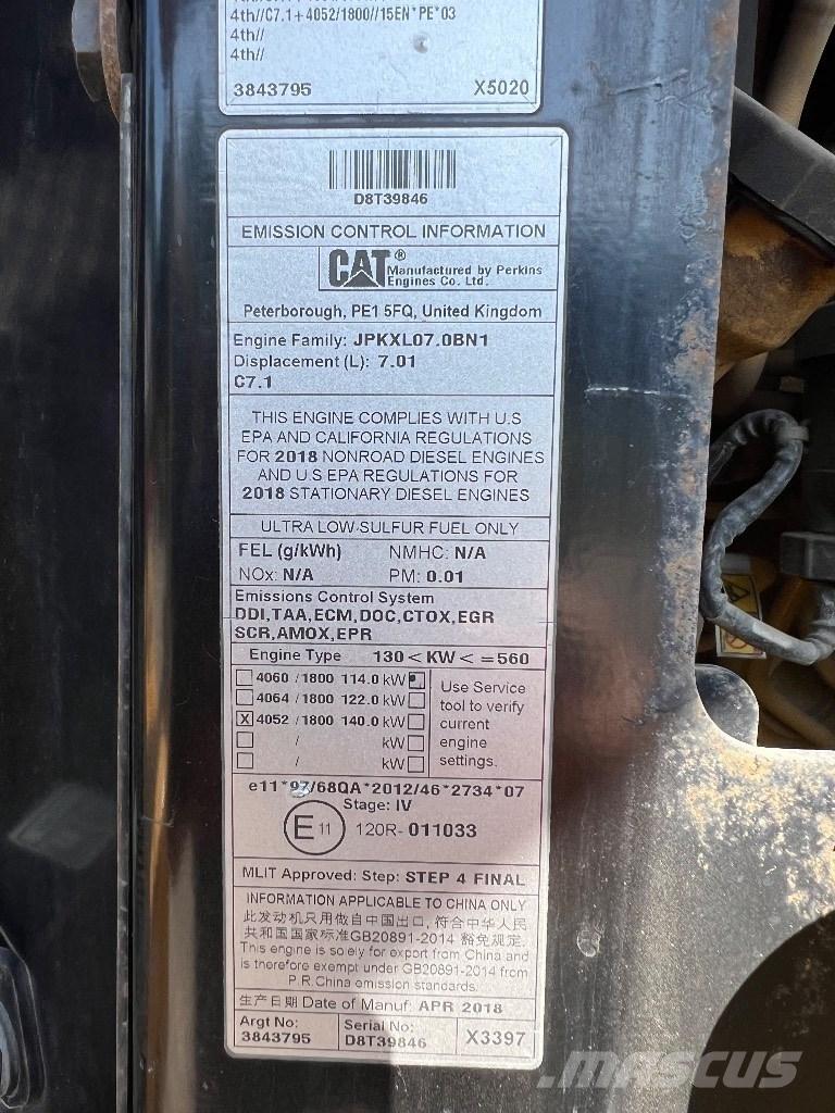 CAT 926M - 926 M 履带挖掘机
