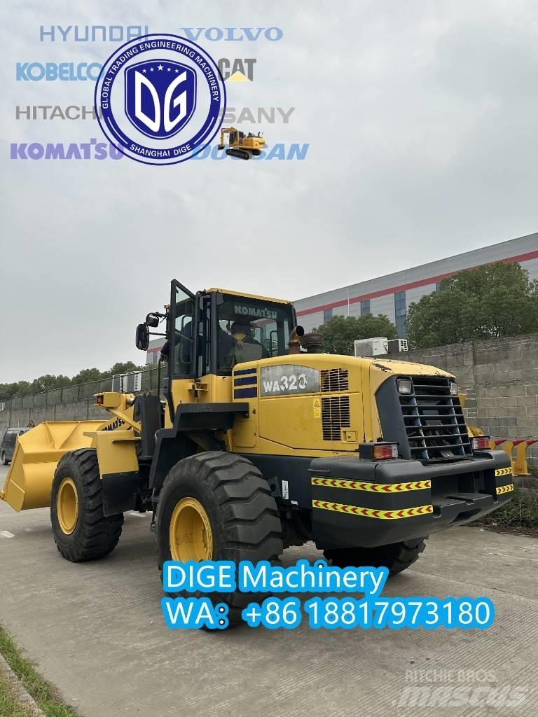 Komatsu WA 320-5 轮式装载机