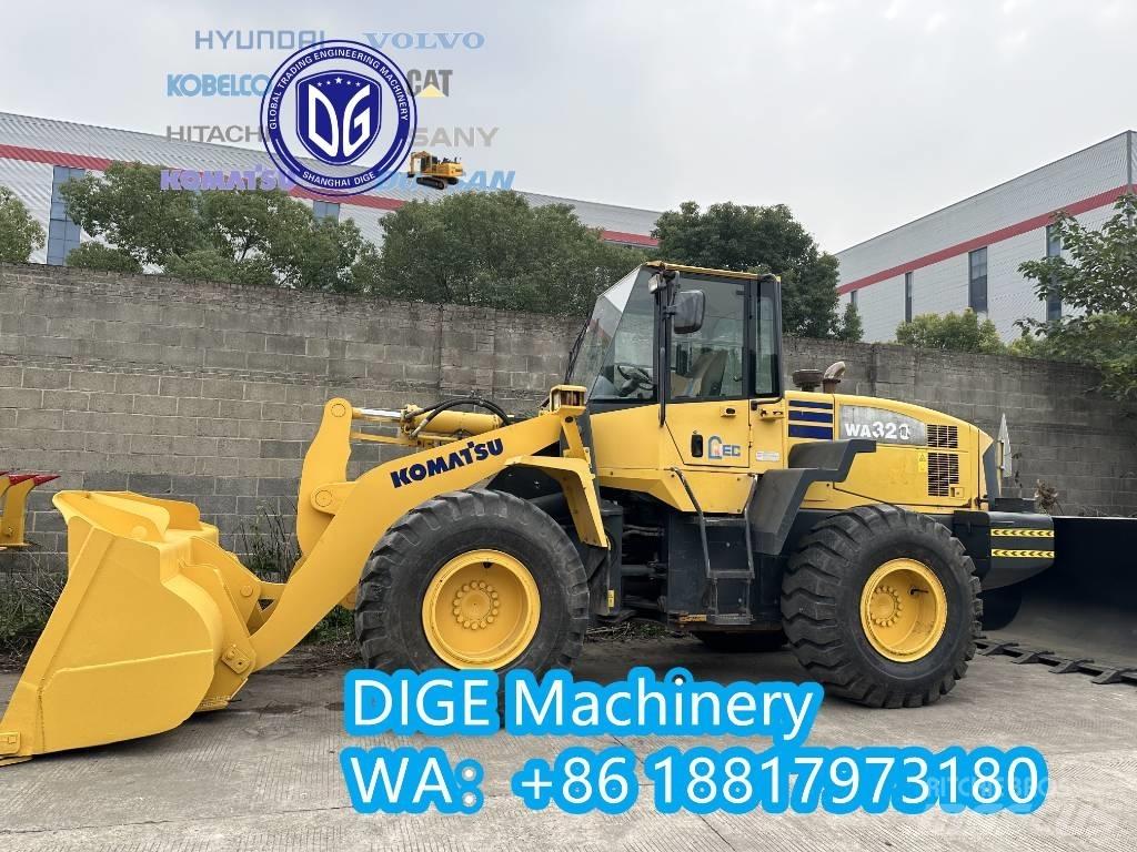 Komatsu WA 320-5 轮式装载机