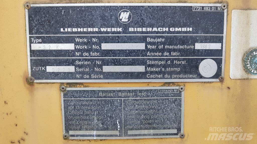 Liebherr K 32 塔式起重机
