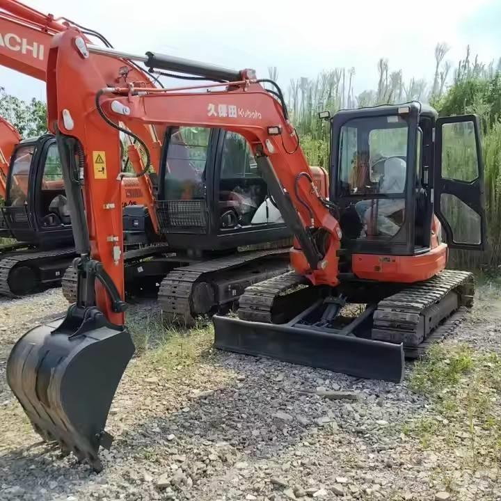 Kubota KX155 小型挖掘机