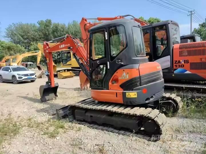 Kubota KX155 小型挖掘机