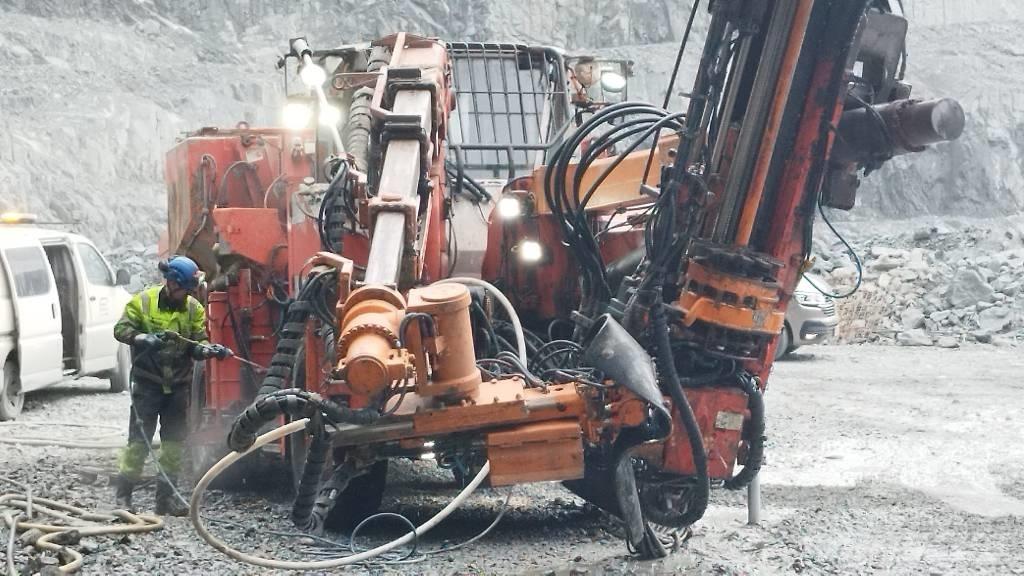 Sandvik DS520-TC 地下电缆筛选机