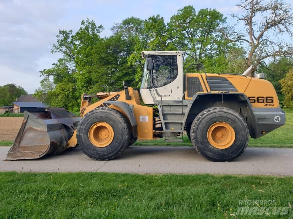 Liebherr L 566 轮式装载机