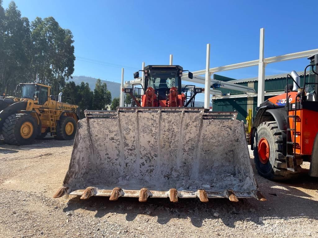 Hitachi ZW 550 - 6 轮式装载机