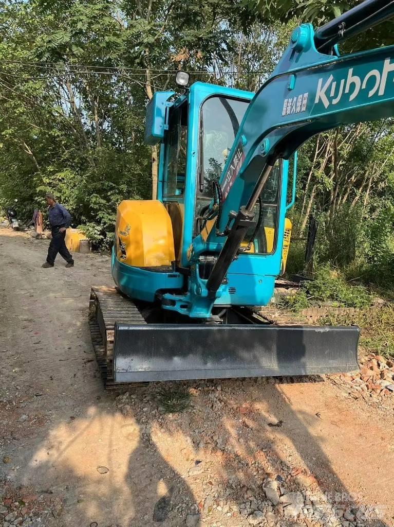 Kubota U35 履带挖掘机
