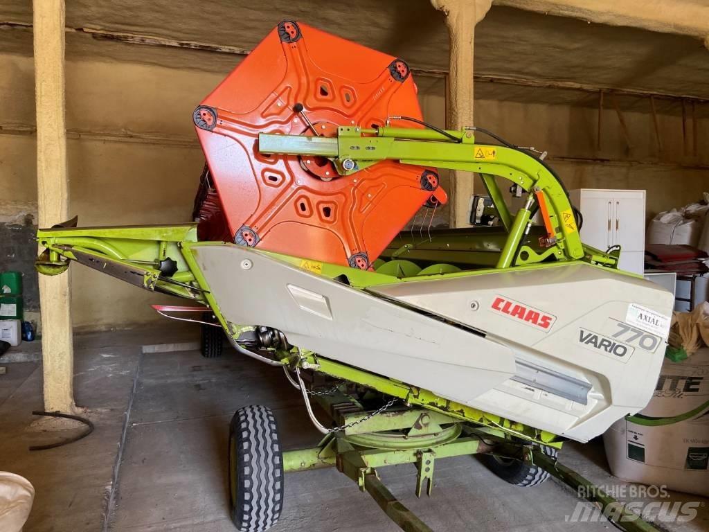 CLAAS Lexion 750 联合收割机