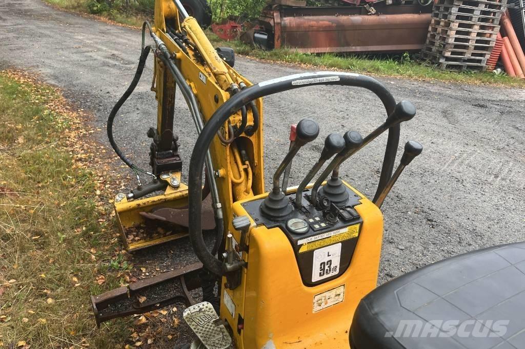 JCB 8010 小型挖掘机