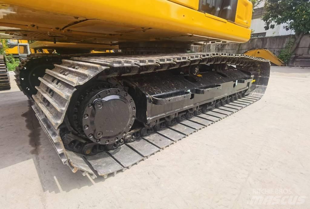 CAT 320 GC 履带挖掘机