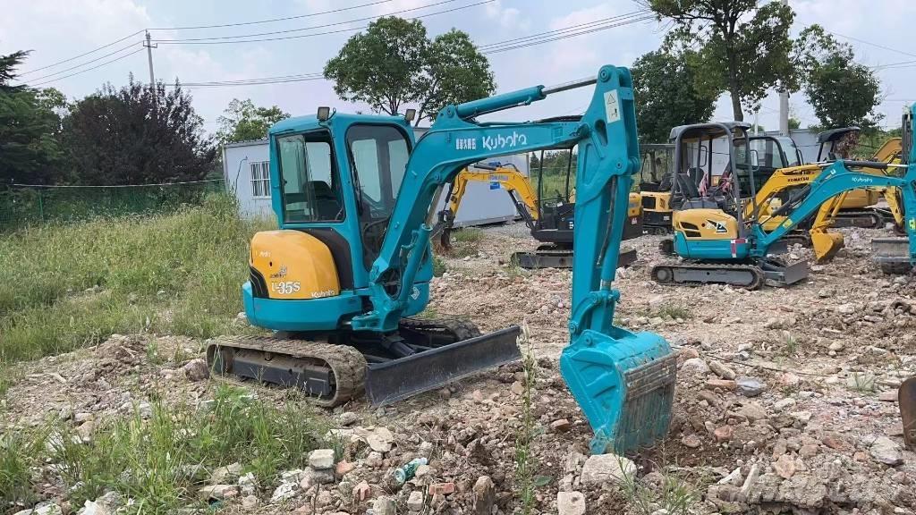 Kubota U 35 小型挖掘机