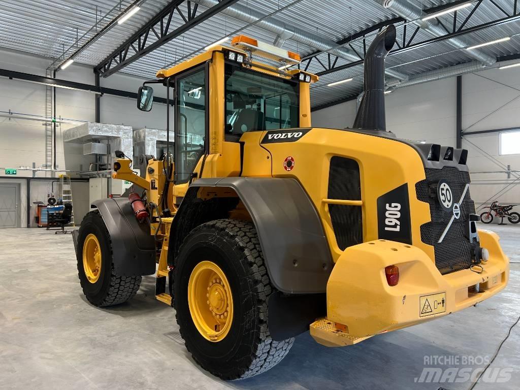 Volvo L90G 轮式装载机