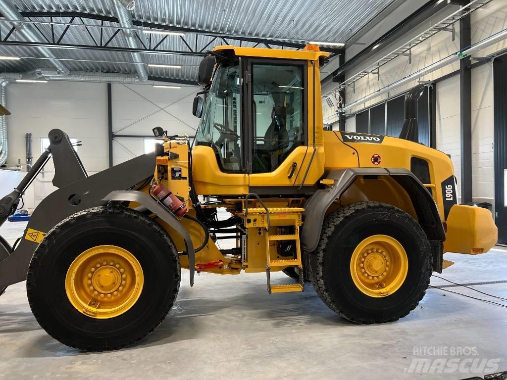 Volvo L90G 轮式装载机