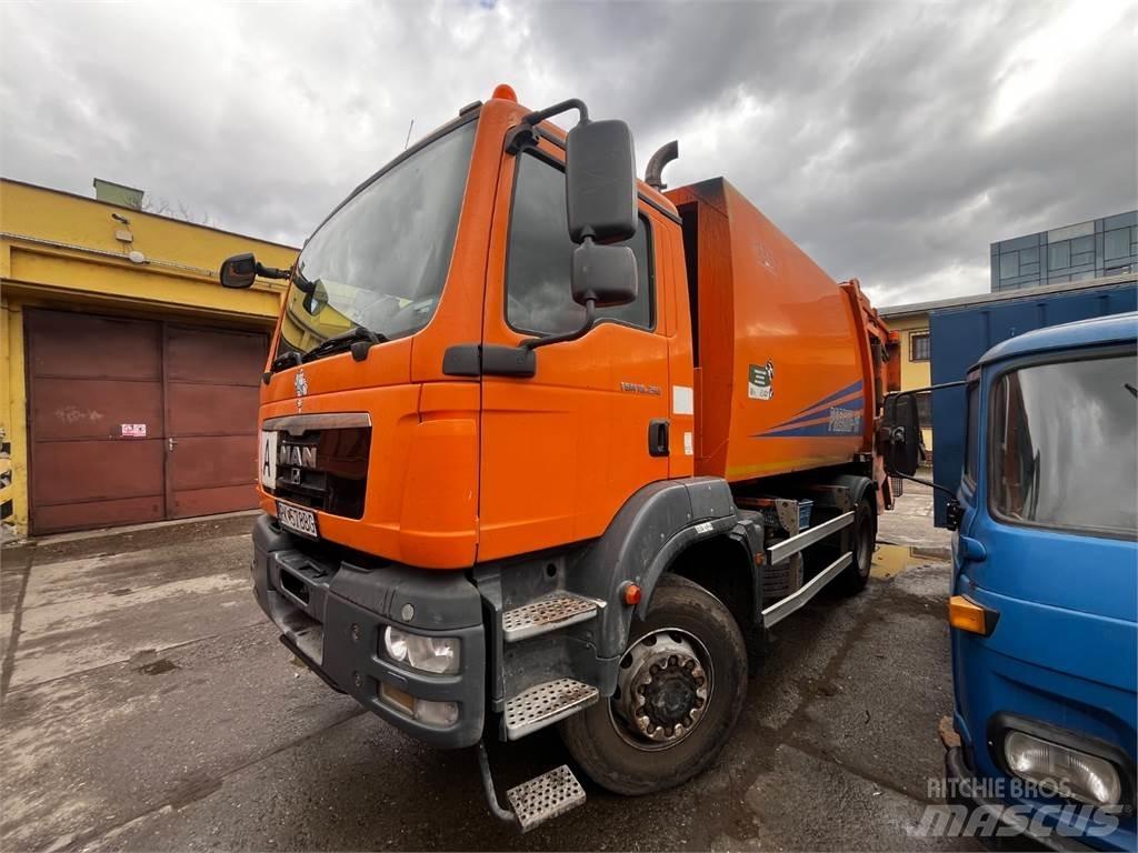 MAN TGM 18.250 4X4 平板车